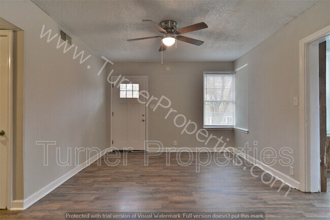 Building Photo - 509 Johnson Ave