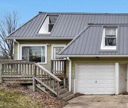 Building Photo - 1303-1305-1305 Wolford Rd