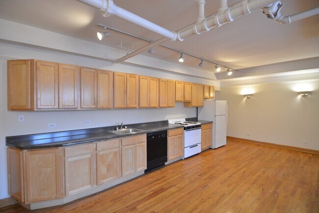 Foto del edificio - 3449 N Sheffield Ave