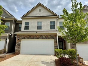 Building Photo - 2961 Township Glen Ln