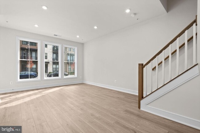 Photo - 21843 Beckhorn Sta Ter Townhome