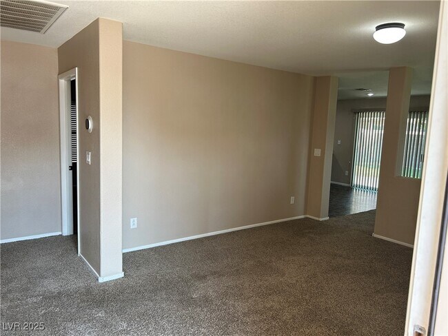 Foto del edificio - 4908 Hostetler Ave