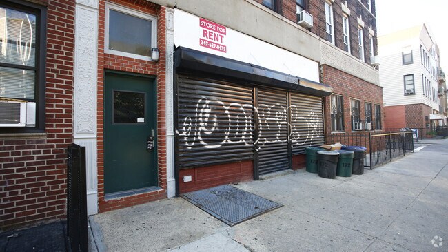 Building Photo - 172 Norman Ave