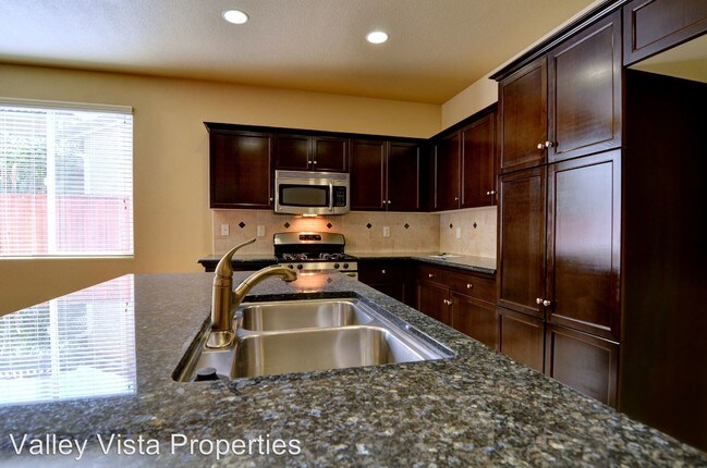 Foto del edificio - 3 br, 2 bath House - 4152 Harlan Ranch Blvd