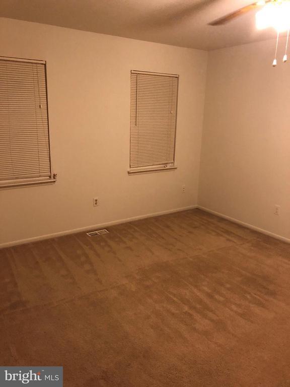 Foto del edificio - 2495 Vineyard Ln