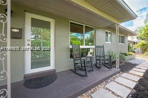 Foto del edificio - 1532 NE 39th St