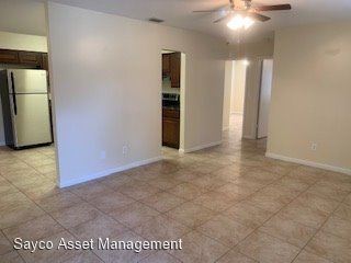 Foto del edificio - 3 br, 2 bath House - 8603 Fort Pierce Blvd