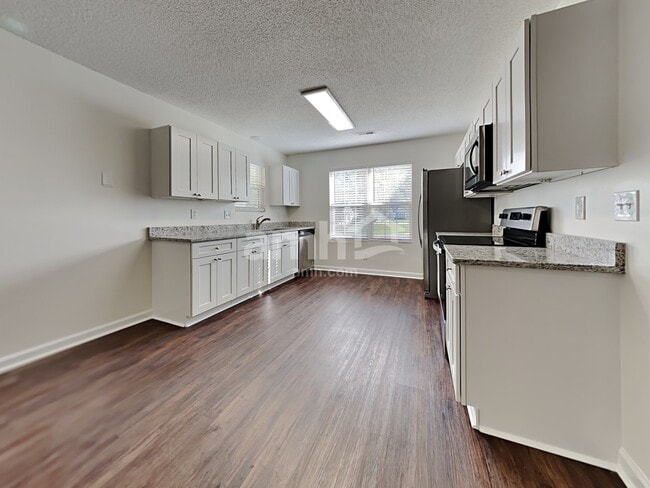 Building Photo - 8793 Adaline St