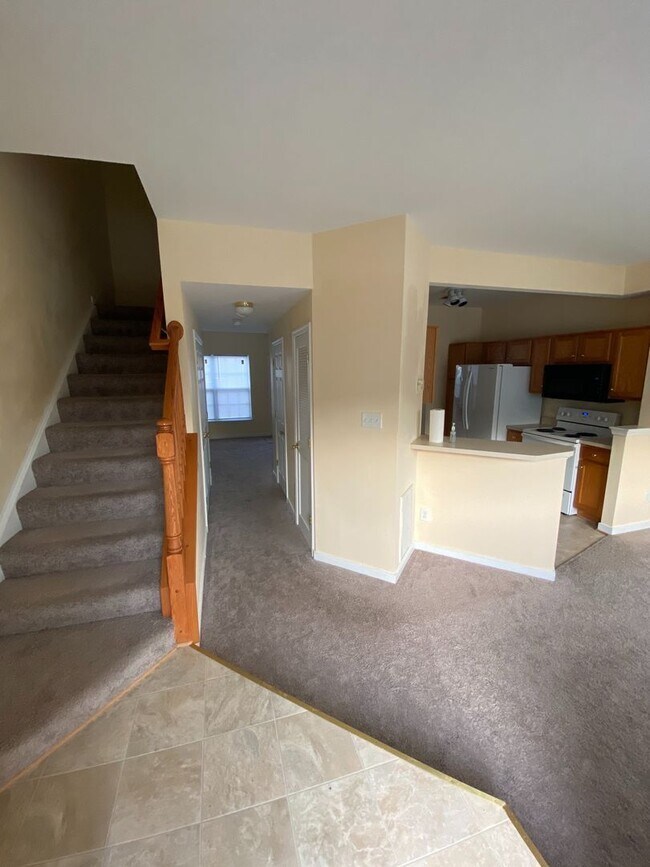 Foto del edificio - 5504 Millstream Ln