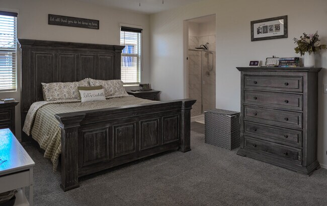 Foto del edificio - 11920 Ryscott Cir
