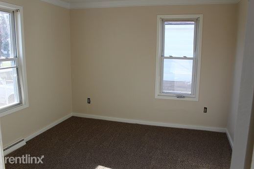 Foto del edificio - 7581 Westminster Ave