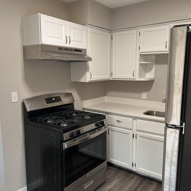 Foto del edificio - 25731 Forestview Ave