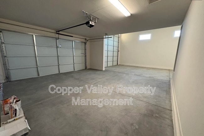 Foto del edificio - 20292 W Hazelwood St