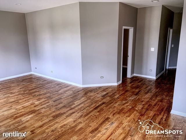 Building Photo - 2 br, 2 bath Condo - 72 E 48th St