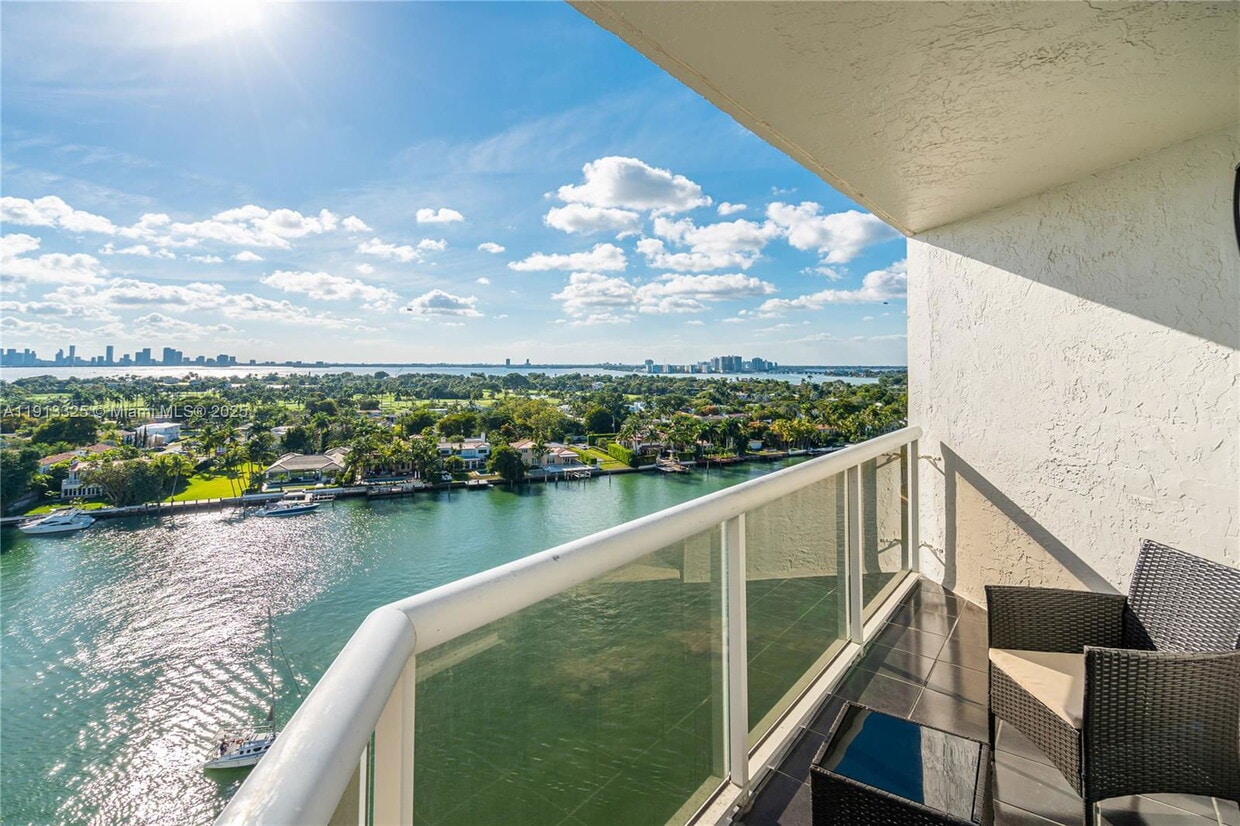 Photo - 5880 Collins Avenue Apt #PH3, Miami Beach, FL 33140 - 2 BR 2 BA condo