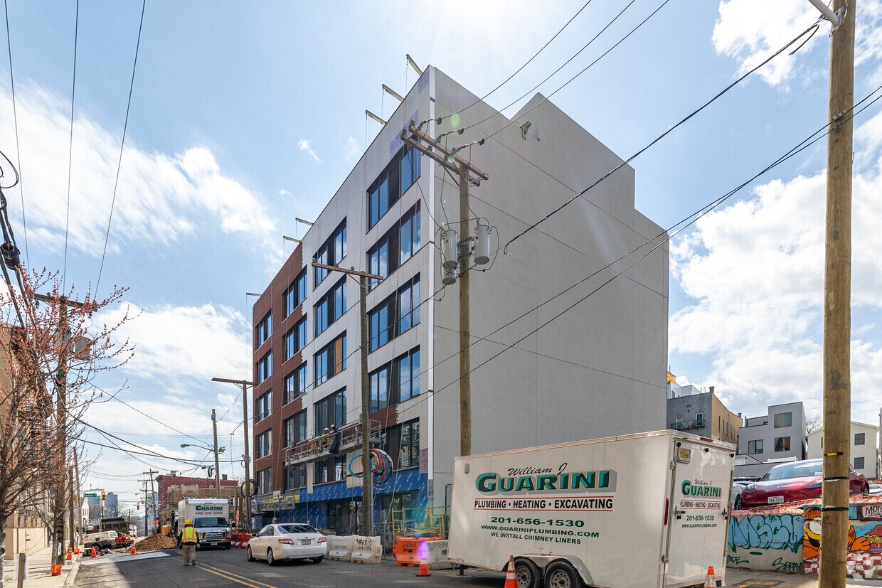Foto del edificio - 179 Academy St