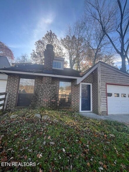 Foto del edificio - 7666 Chatham Cir NW