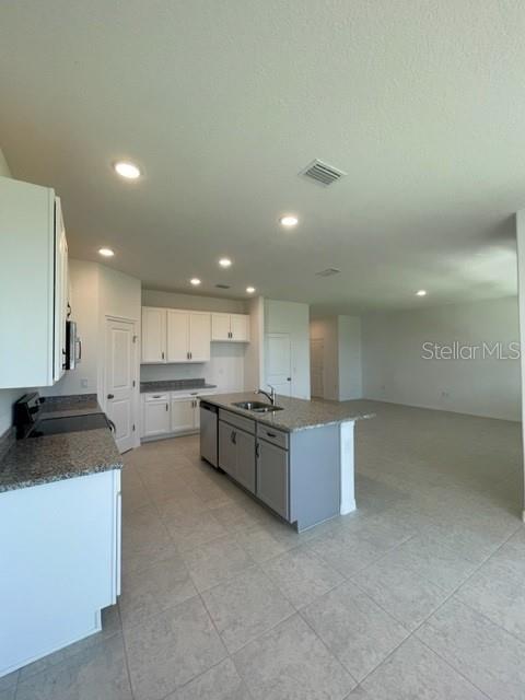 Foto del edificio - 6548 Great Bear Dr