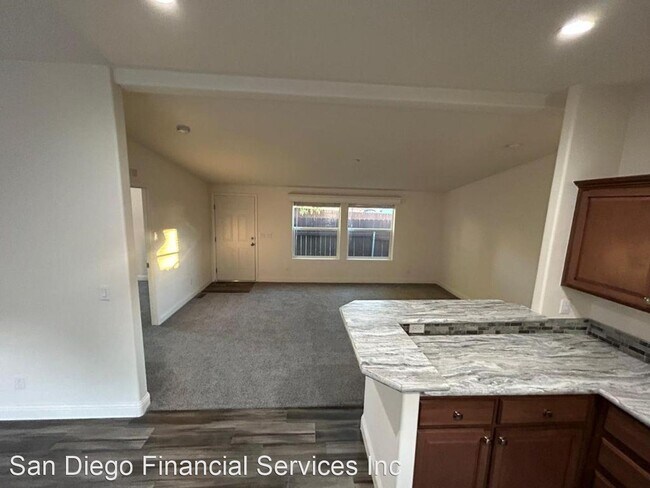 Building Photo - 3 br, 2 bath House - 3045 Marshall