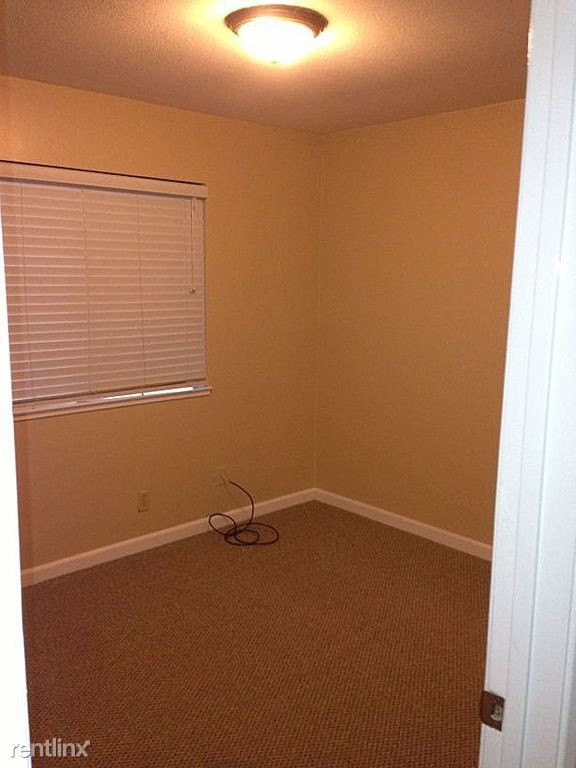 Building Photo - 2 br, 1 bath  - 5449 Colony Green Dr