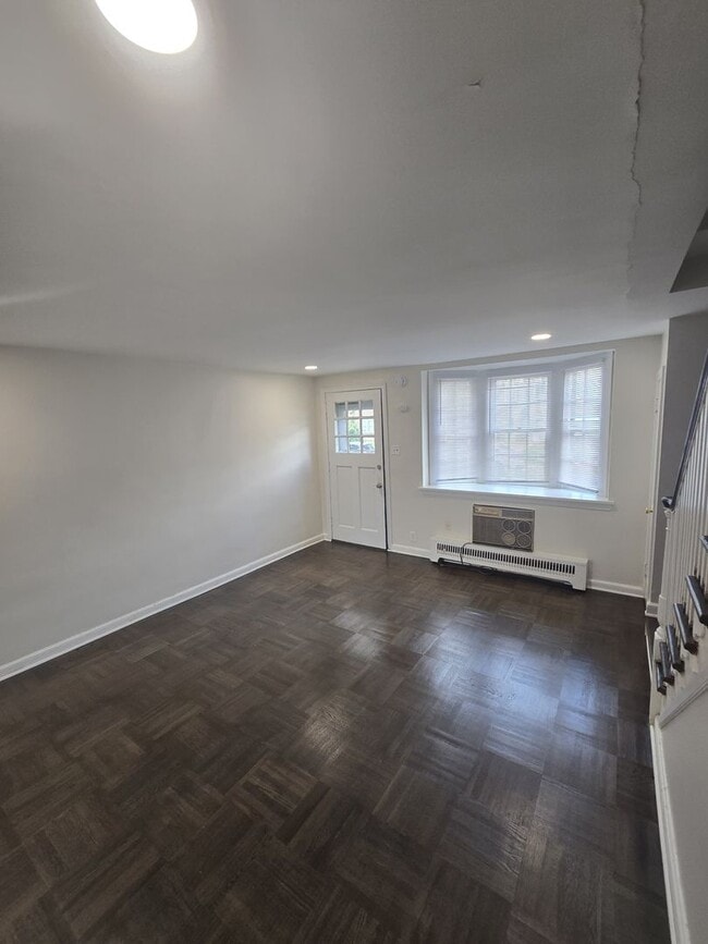 Foto del edificio - Spacious, Private, A Must-See Home in a Pr...