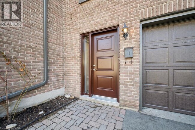 Photo du bâtiment - 46 Cedarwoods Crescent