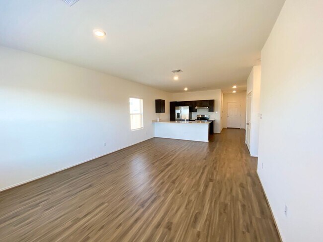 Foto del edificio - 3 bedroom, 2 bath, 1 story home