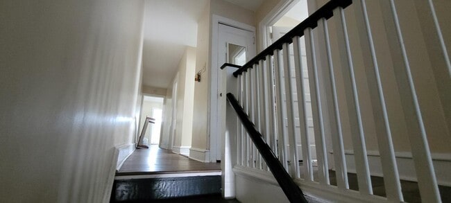 Building Photo - 302 Burmont Rd