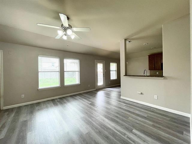 Foto del edificio - 5101 Blackwood Dr