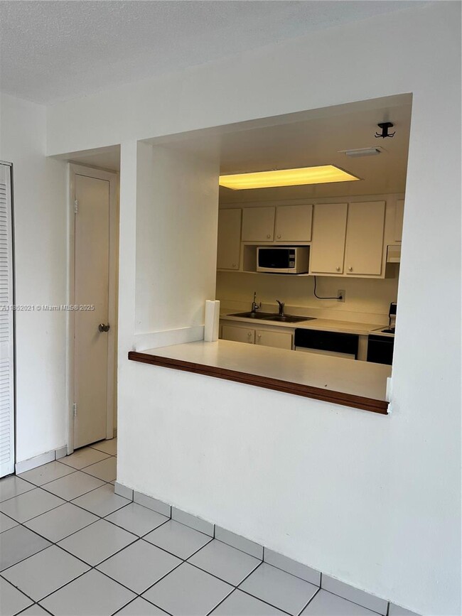 Photo - 802 NW 87th Ave Apartment