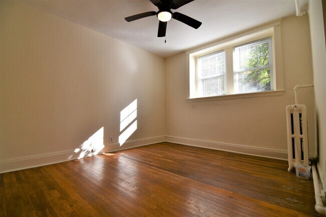 Foto del edificio - 39 Mount Hood Rd