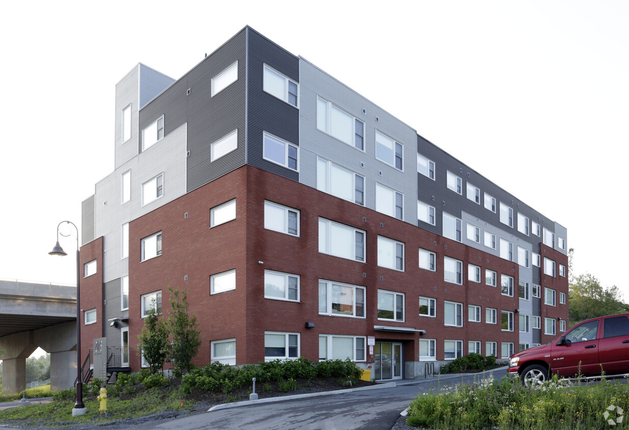 Building Photo - Place Perrault Apartments