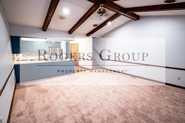 Foto del edificio - 1310 Oakridge Ave