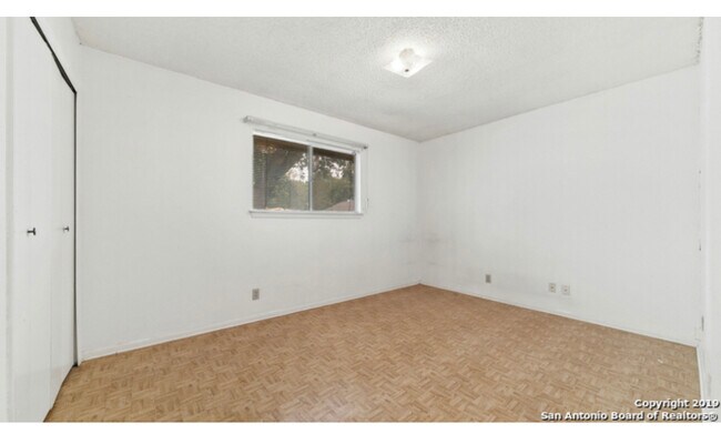 Foto del edificio - 3104 Michigan Ave