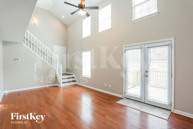 Foto del edificio - 1529 Edgemoor Ln