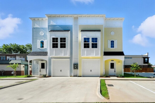 Building Photo - 110 S Market St