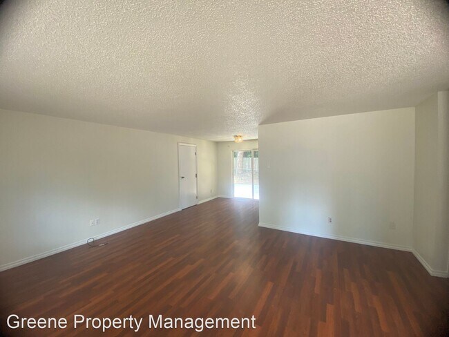 Foto del edificio - 3 br, 1 bath House - 4931 Tri Lake Dr SE