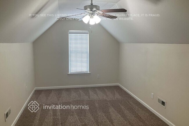 Foto del edificio - 17225 Commons Crossing Dr
