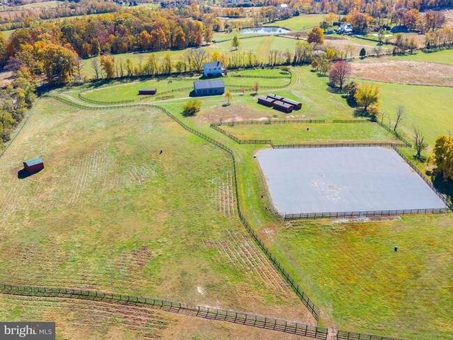 Building Photo - 14903 Neer Ln