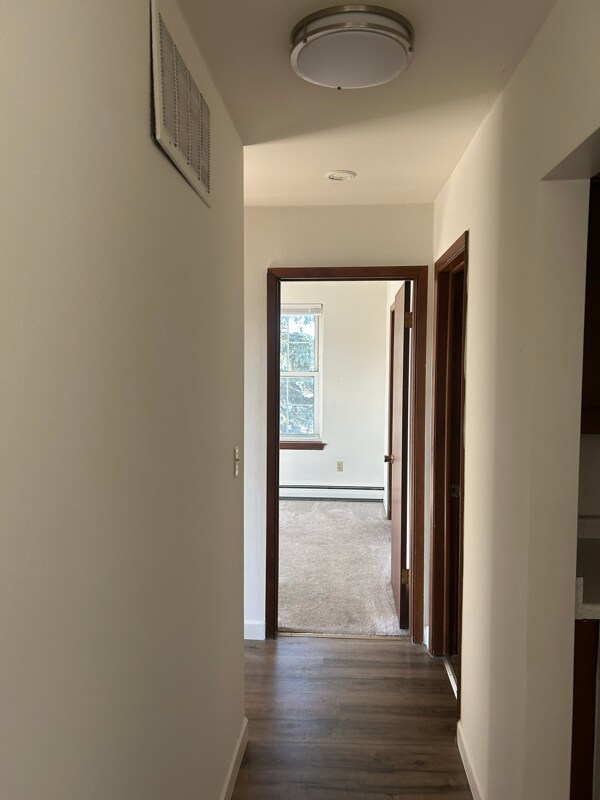Foto del edificio - 4333 N Oakland Ave