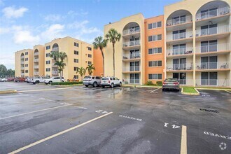 Building Photo - 6980 NW 186th St