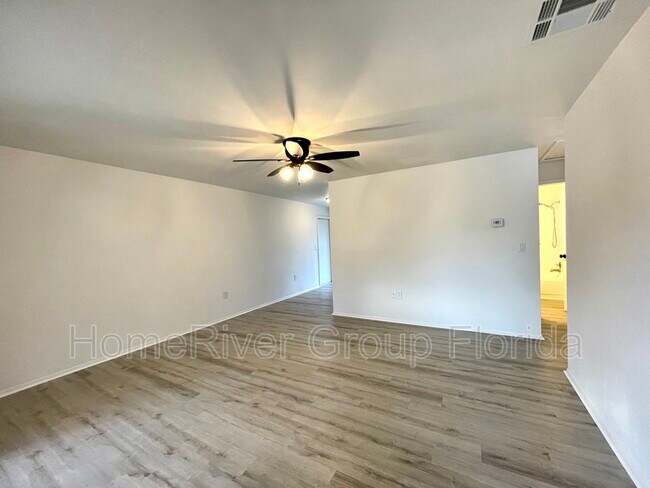Building Photo - 7909 Putnam Cir
