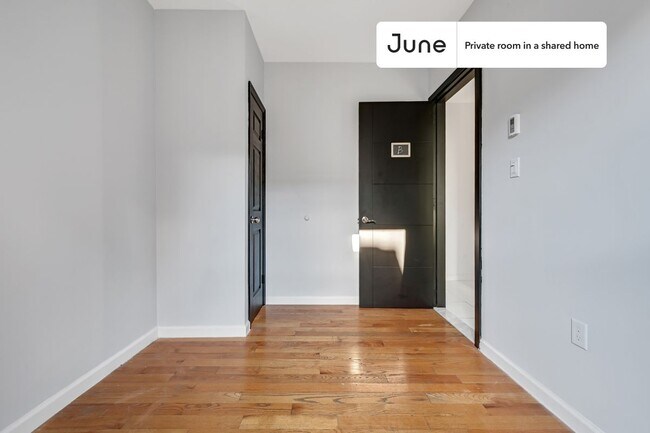 Foto del edificio - Room in Shared 4 bed/1.5 bath home in Upper West Side