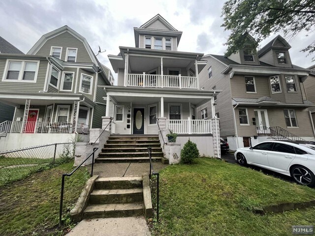 Primary Photo - 56 Amherst St