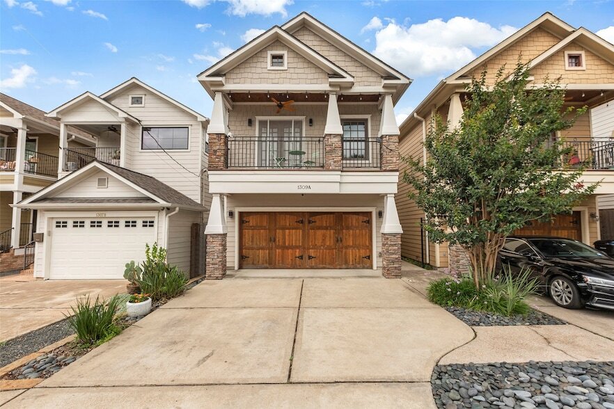 Foto principal - 1309 Nashua St