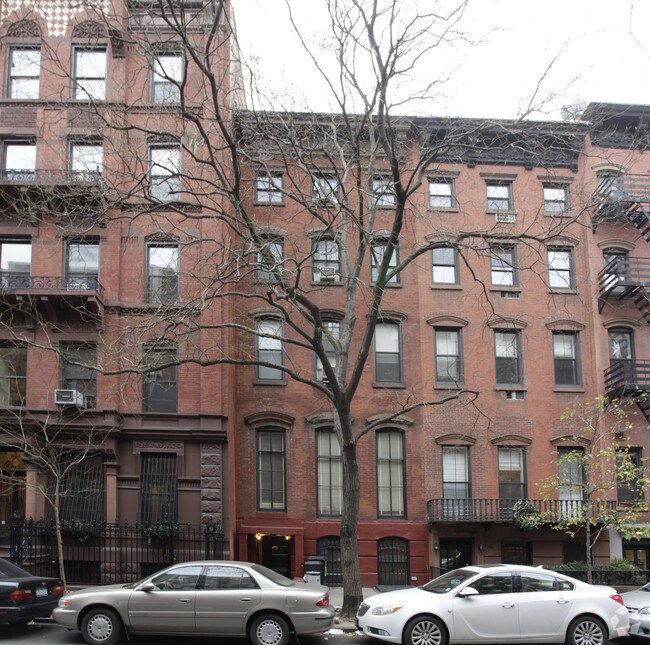 Building Photo - 144 West 16th Street