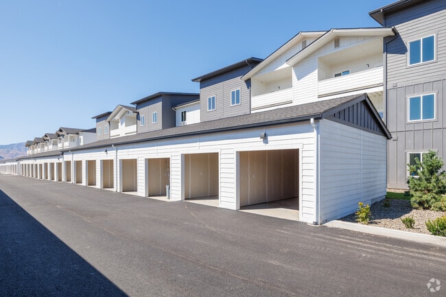 Gateway - Garage Area - Gateway Apartments