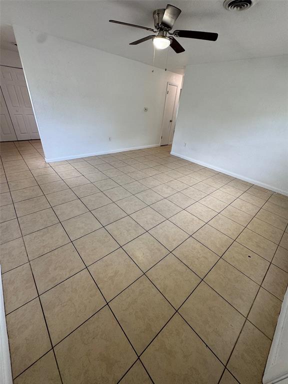 Foto del edificio - 1712 NE 71st St