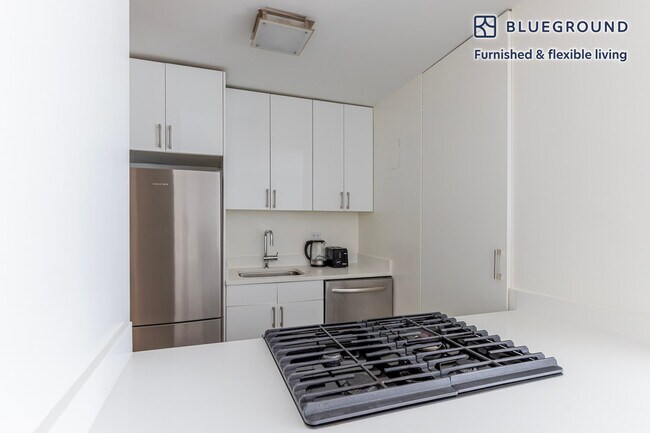 Foto del edificio - 279 E 44th St