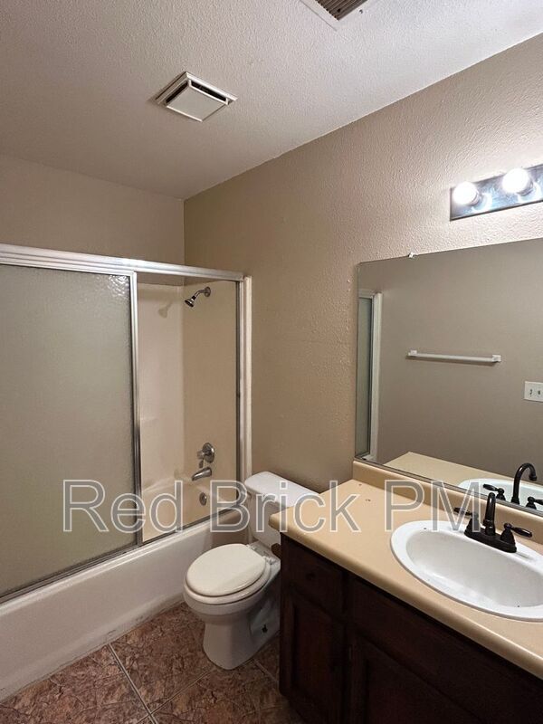 Foto del edificio - 3372 San Mateo Ct